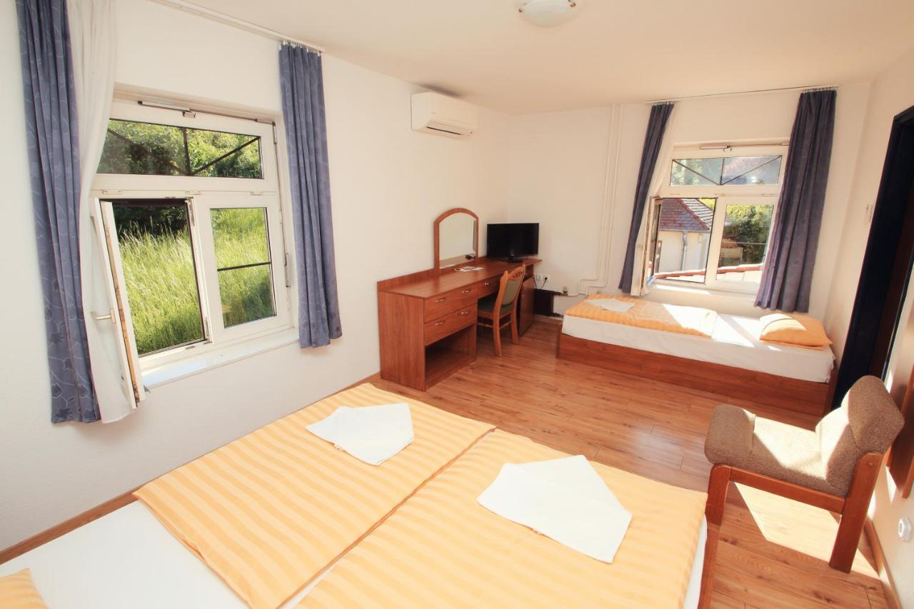 Aquilo Hotel Panorama ตีฮานี ภายนอก รูปภาพ