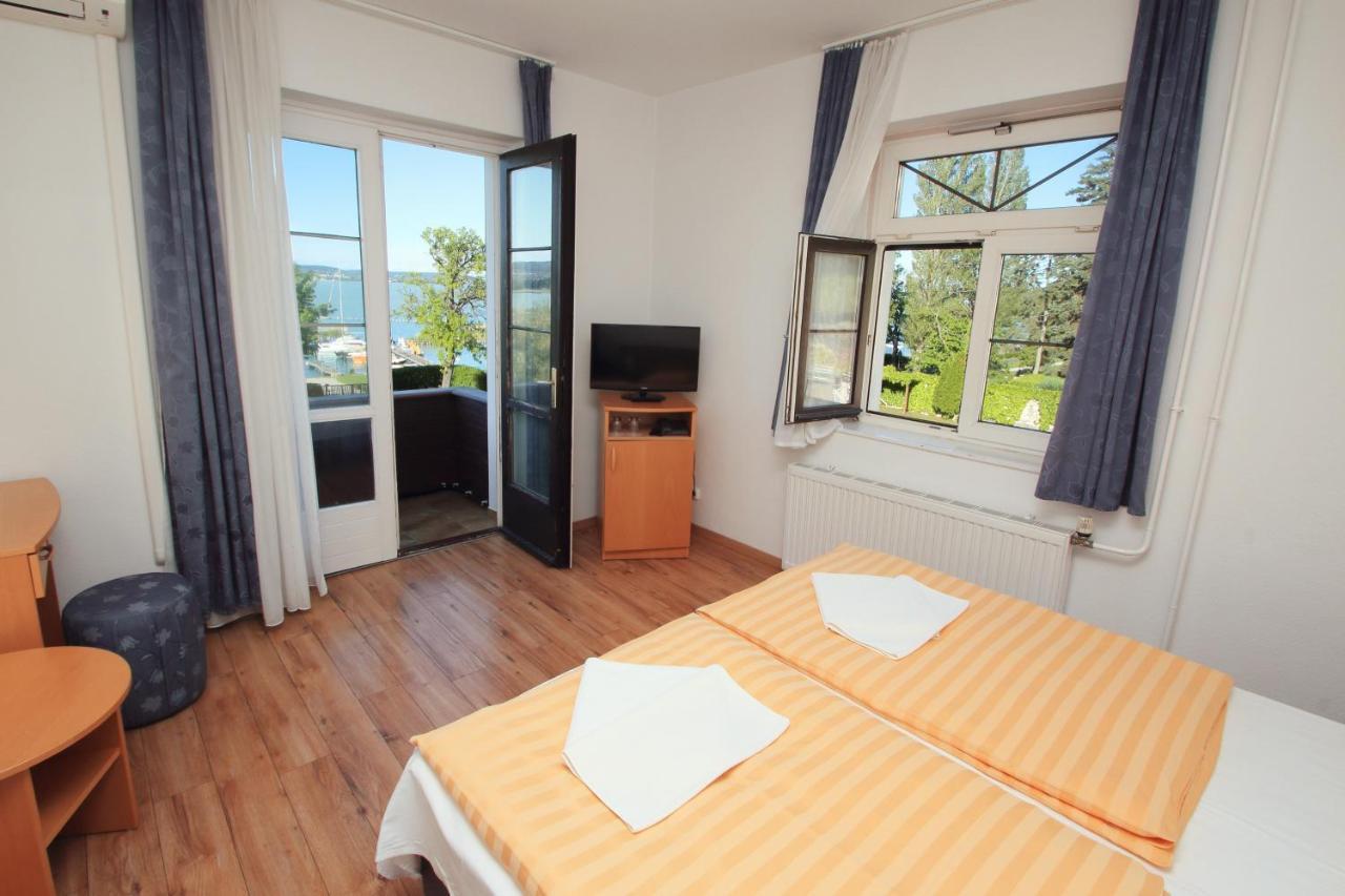 Aquilo Hotel Panorama ตีฮานี ภายนอก รูปภาพ