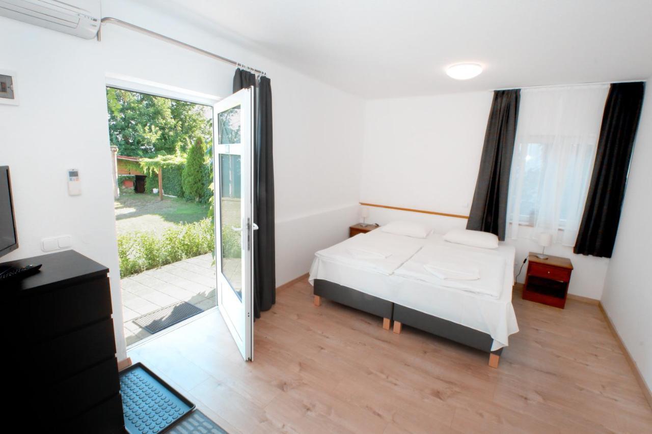 Aquilo Hotel Panorama ตีฮานี ภายนอก รูปภาพ