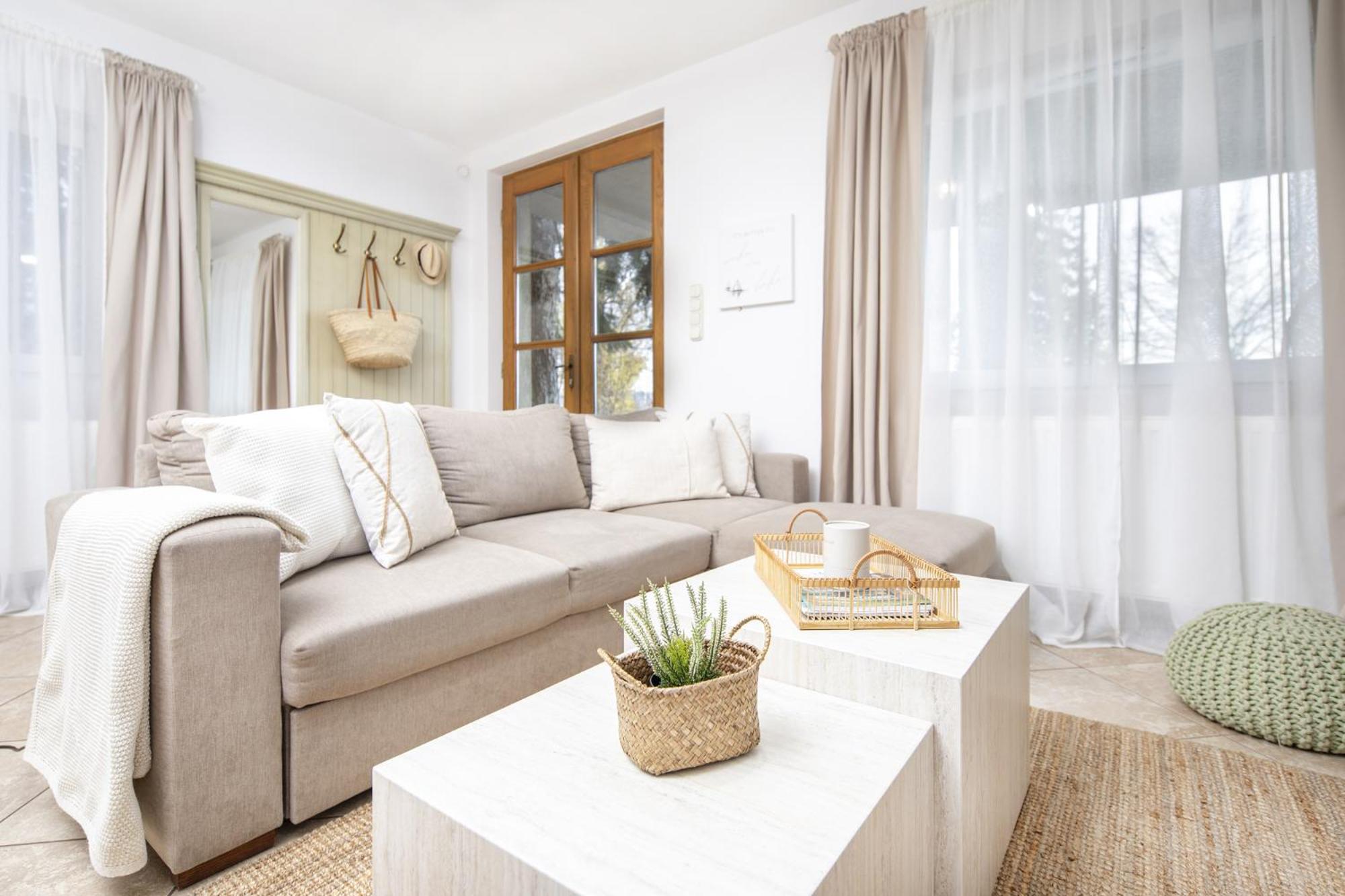 Aquilo Hotel Panorama ตีฮานี ภายนอก รูปภาพ